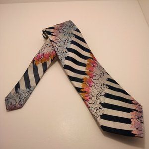Steven Land silver and blue floral with diagonal stripes hand made 100% silk tie